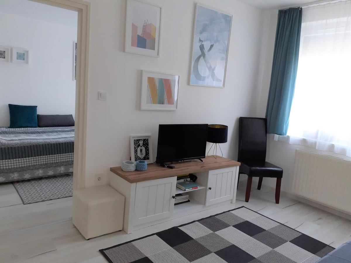 Nelli Apartman Appartement Keszthely Buitenkant foto
